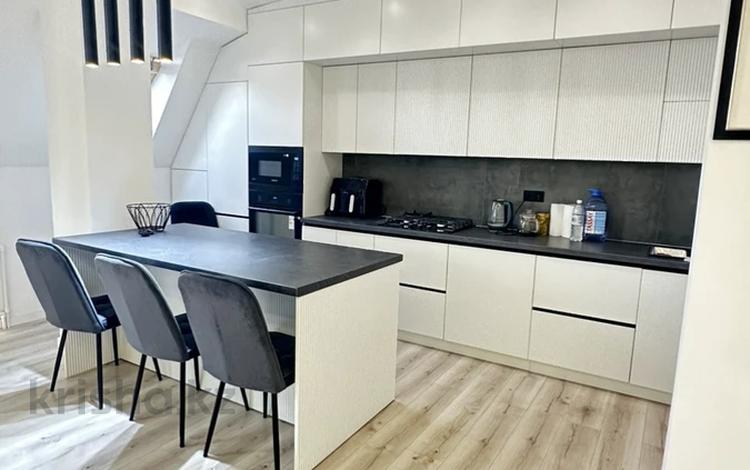 3-комнатная квартира · 270 м² · 6/7 этаж, Карахан 1Б — Толе би/Стадион за 600 000 ₸ в Таразе — фото 2