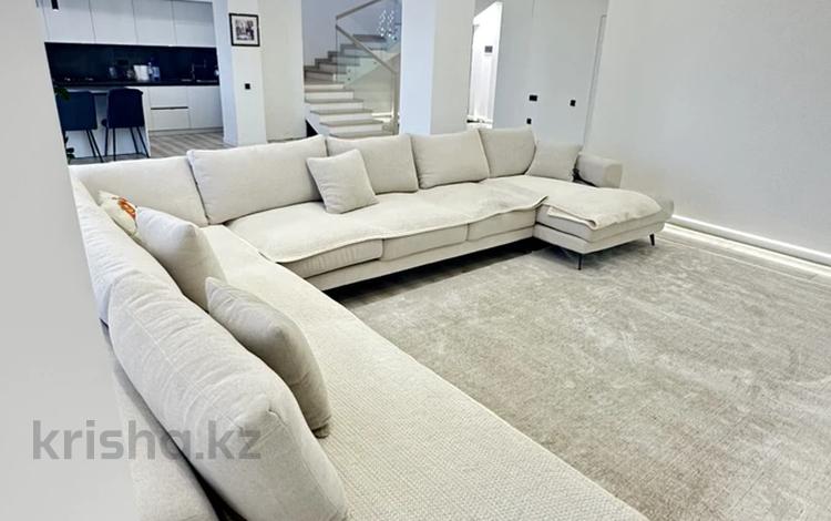 3-комнатная квартира · 270 м² · 6/7 этаж, Карахан 1Б — Толе би/Стадион за 500 000 ₸ в Таразе — фото 3