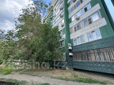 Еркін, кеңселер, дүкендер мен бутиктер, сұлулық салондары • 52 м², бағасы: 20 млн 〒 в Актобе, мкр 11