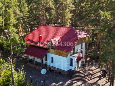 Дом · 5 комнат · 300 м², Юго-западный берег озера Щучье 33в за 120 000 〒 в Щучинске