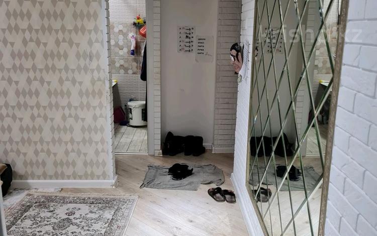 3-комнатная квартира · 65 м² · 1/5 этаж, 8-й микрорайон, 8-й микрорайон 6 — Маматова за 28 млн ₸ в Шымкенте, Туран р-н — фото 2