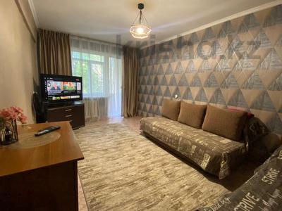 1-бөлмелі пәтер · 37 м² · 2/5 қабат, Утепова 27, бағасы: 10 000 ₸ в Усть-Каменогорске