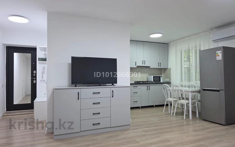 2-бөлмелі пәтер · 45 м² · 1/4 қабат, наурызбай батыра 41, бағасы: 43.9 млн ₸ в Алматы, Алмалинский р-н — фото 2