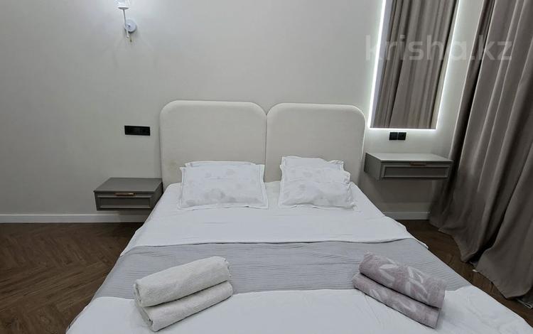 2-комнатная квартира · 65 м² · 5/9 этаж, Жубан Молдагалиев 1 за 20 000 ₸ в Астане, Нура р-н — фото 2
