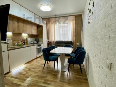 3-комнатная квартира · 93 м² · 3/8 этаж, Сейфуллина за 89 млн 〒 в Алматы, Алмалинский р-н