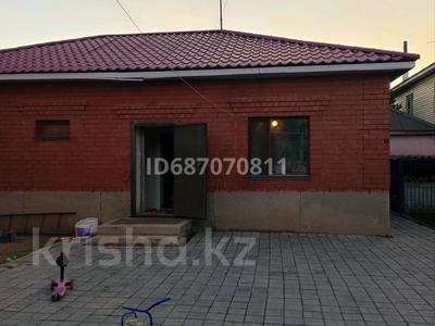 2-комнатный дом помесячно, 48 м², Юго-восток 3 — Хантау за 180 000 〒 в Астане, Алматы р-н