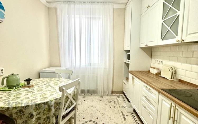 2-бөлмелі пәтер · 70 м² · 2/5 қабат, Е-117 41, бағасы: 220 000 ₸ в Астане, Есильский р-н — фото 2