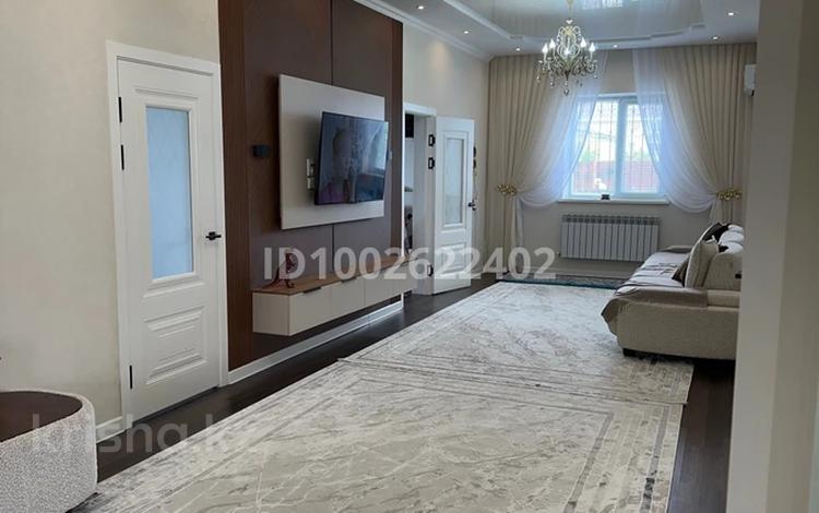 Жеке үй · 4 бөлме · 200 м² · 10 жүзд., Оркен - 2, 36 9, бағасы: 50 млн ₸ в Атырау — фото 8