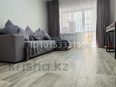 3-комнатная квартира · 70 м² · 2/5 этаж, мкр Центральный, Сырыма Датова 13 за 27.5 млн ₸ в Атырау