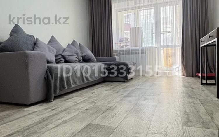 3-комнатная квартира · 70 м² · 2/5 этаж, мкр Центральный, Сырыма Датова 13 за 27.5 млн ₸ в Атырау — фото 2