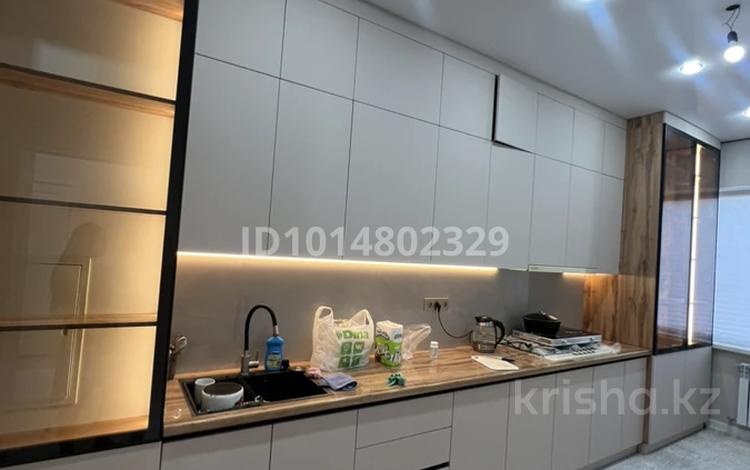 4-бөлмелі пәтер · 145 м² · 6/7 қабат, 32В ш/а. 16, бағасы: 35 млн ₸ в Актау, 32В мкр — фото 2
