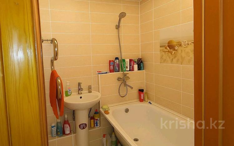 3-комнатная квартира · 62 м² · 1/4 этаж, Валиханова 26 — Маметова за 48 млн ₸ в Алматы, Медеуский р-н — фото 2