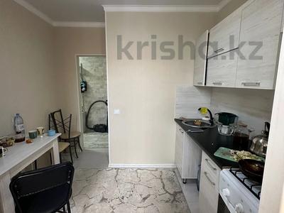 2-комнатная квартира, 41 м², 5/5 этаж, 22-й мкр 3 за 9 млн 〒 в Актау, 22-й мкр