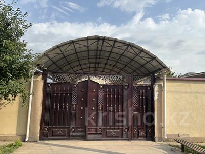 Отдельный дом · 10 комнат · 260 м² · 8 сот., мкр Самал-3, Отырар 61 за 80 млн ₸ в Шымкенте, Абайский р-н
