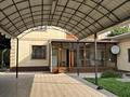 Отдельный дом · 10 комнат · 260 м² · 8 сот., мкр Самал-3, Отырар 61 за 80 млн ₸ в Шымкенте, Абайский р-н — фото 2