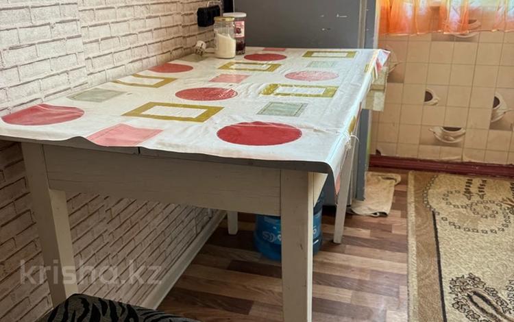 1-бөлмелі пәтер · 34 м² · 4/5 қабат, 7 микрорайон 21, бағасы: 60 000 〒 в Темиртау — фото 2