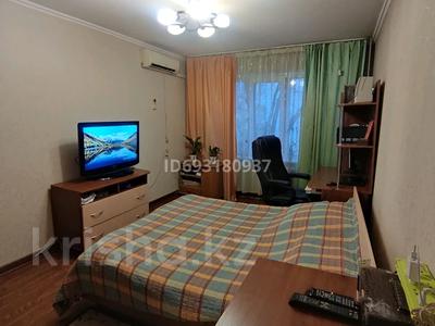 2-комнатная квартира, 52.7 м², 3/5 этаж, мкр Мамыр-7 2 за 42 млн 〒 в Алматы, Ауэзовский р-н