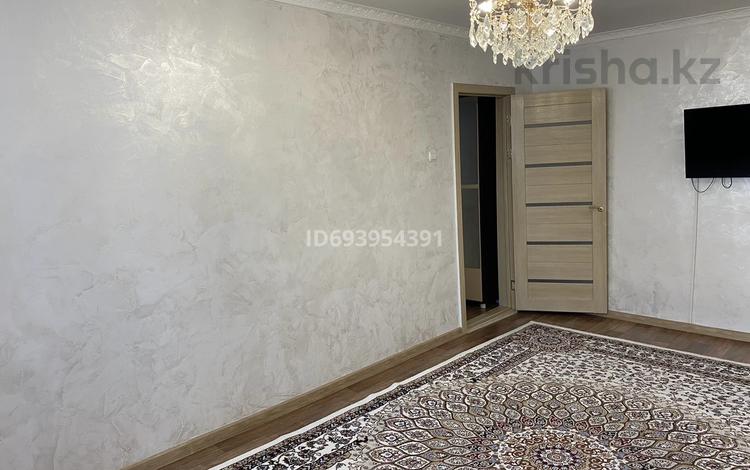2-комнатная квартира, 45 м², 2/5 этаж, Абая 44 за 12 млн 〒 в Сатпаев — фото 3