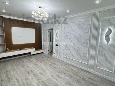 3-бөлмелі пәтер · 67 м² · 4/4 қабат, Батырхан Қасымбеков 3дом 16 кв — Мира 2 дом. на против узбечка кафе., бағасы: 17 млн ₸ в Сарыагаш