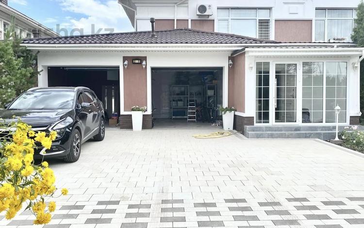 Часть дома · 5 комнат · 230 м² · 5 сот., Кекильбаева за 265 млн ₸ в Астане, Есильский р-н — фото 2