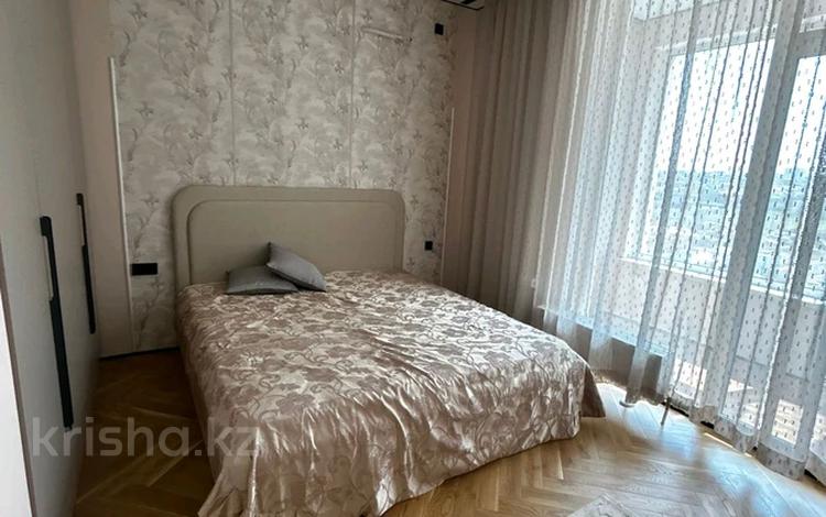 2-комнатная квартира · 48 м² · 7/9 этаж, ул. Куаныша Тулеметова 64/3 за 300 000 ₸ в Шымкенте, Абайский р-н — фото 2