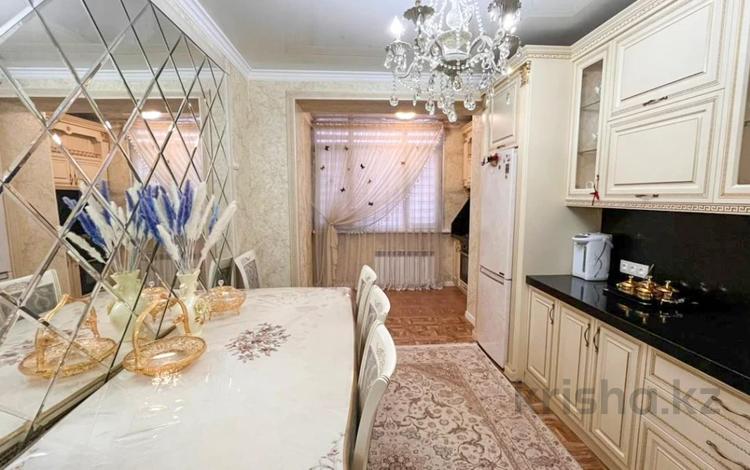 3-бөлмелі пәтер · 90 м² · 4/5 қабат, Болашак, бағасы: 45 млн ₸ в Талдыкоргане — фото 2