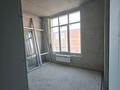 2-бөлмелі пәтер · 77 м² · 3/8 қабат, Сатпаева — Пр.Сатпаева, бағасы: 42 млн ₸ в Усть-Каменогорске — фото 4
