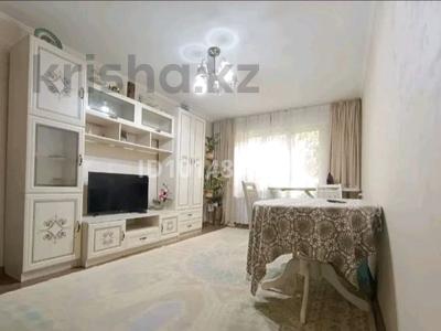4-комнатная квартира · 84 м² · 1/5 этаж, мкр Аксай-3А 66 за 52 млн ₸ в Алматы, Ауэзовский р-н