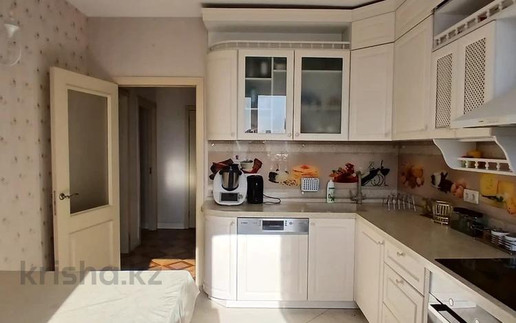 3-бөлмелі пәтер · 82 м² · 13/24 қабат, Калибек Куанышбаев, 9/1, 9/2, 9/3 — Мечеть Хазрет Султан, бағасы: ~ 51.9 млн ₸ в Астане, Сарайшык р-н — фото 2