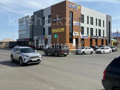 Свободное назначение, офисы, магазины и бутики, салоны красоты, фитнес и спорт, образование, кабинеты и рабочие места, студии · 145 м² за 400 000 〒 в Атырау, мкр. Алмагуль