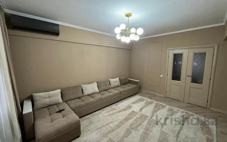 3-комнатная квартира · 80 м² · 5/5 этаж, мкр Самал-2 35 — Мендикулова за 400 000 ₸ в Алматы, Медеуский р-н — фото 2