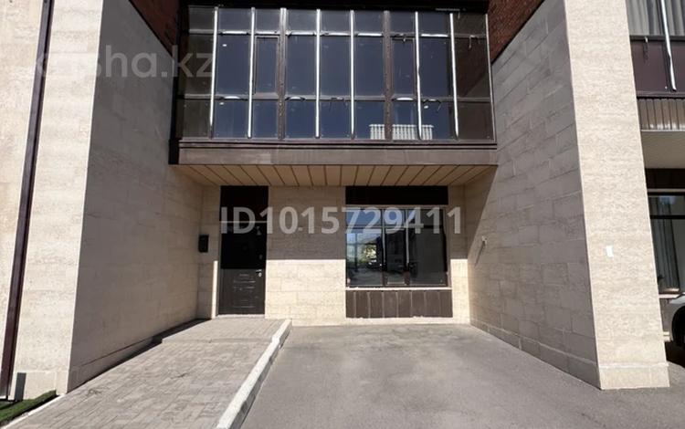 4-бөлмелі пәтер · 133 м², Күнгей ш/а., Турекулова 61, бағасы: 40.5 млн ₸ в Караганде, Казыбек би р-н — фото 2