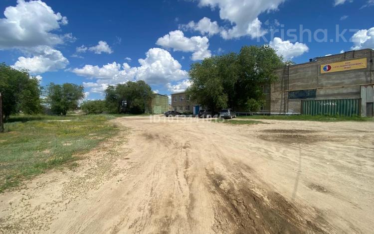 Промбаза · 23 га, Жиембет Жырау 11В за 2 500 ₸ в Актобе, жилой массив Заречный-4 — фото 2