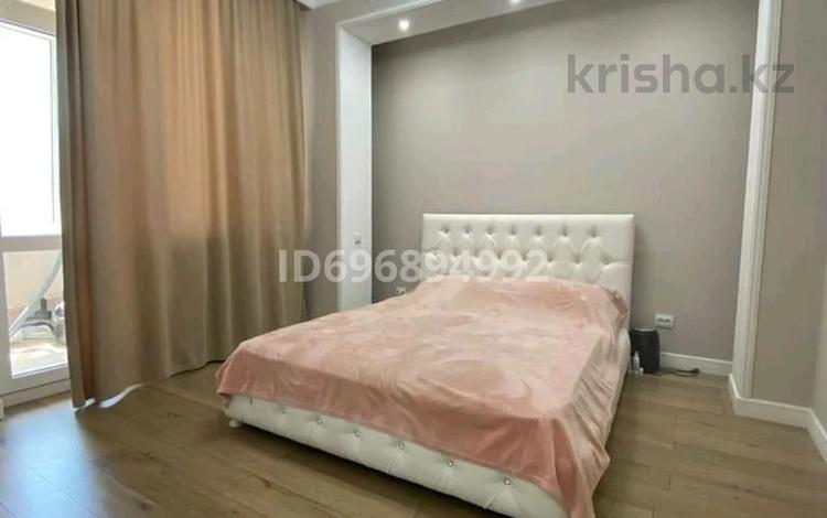 1-бөлмелі пәтер · 45 м² · 3/10 қабат, Толе би 3/1 — Казыбек Би, бағасы: 10 000 ₸ в Астане, Есильский р-н — фото 2