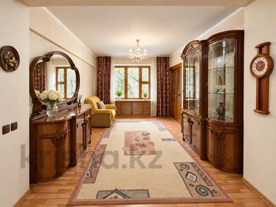 3-бөлмелі пәтер · 75 м², Ауэзова 32 — Толе би, бағасы: 62 млн ₸ в Алматы, Алмалинский р-н