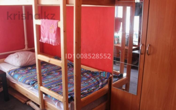 1 бөлме · 14 м² · 3 қабат, Сатпаева 15/2, бағасы: 150 000 ₸ в Усть-Каменогорске — фото 2