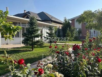 Отдельный дом · 4 комнаты · 180 м² · 10 сот., мкр Мирас за 110 млн ₸ в Шымкенте, Каратауский р-н