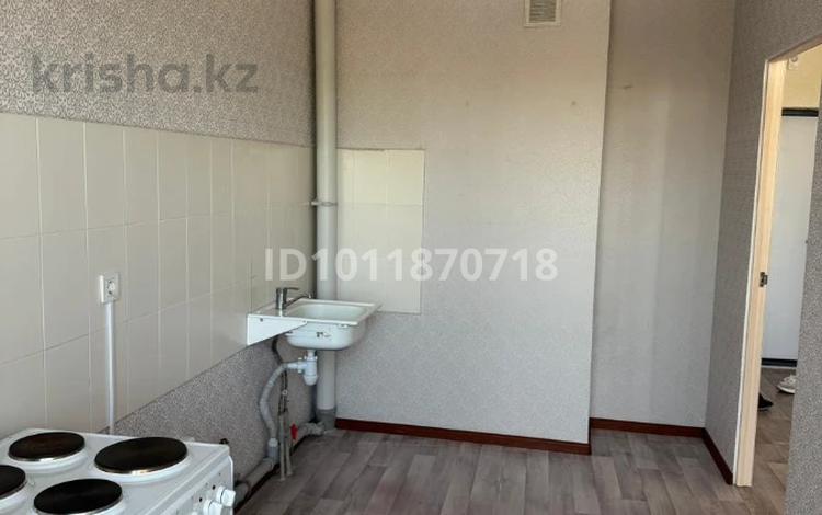 1-бөлмелі пәтер · 33 м² · 12/12 қабат, мкр Туран-2 11а, бағасы: 13 млн ₸ в Шымкенте, Каратауский р-н — фото 2