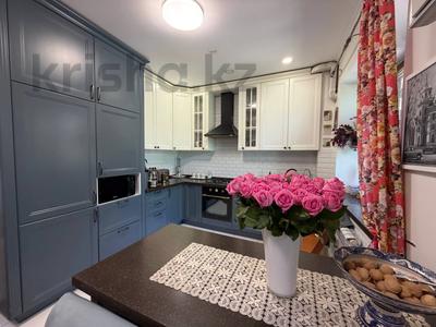 Отдельный дом · 6 комнат · 263 м² · 12 сот., мкр Ерменсай, 6-я улица 19 за 201 млн 〒 в Алматы, Бостандыкский р-н