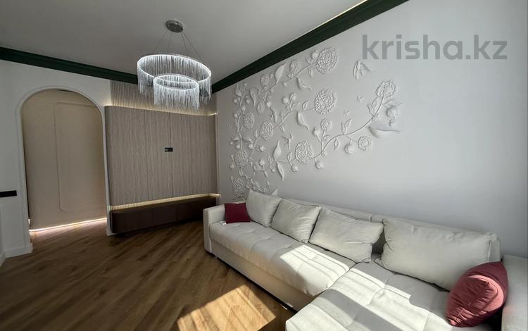 4-комнатная квартира · 78 м² · 4/9 этаж, Сыганак 12 за 66 млн ₸ в Астане, Нура р-н — фото 2
