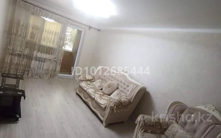 2-бөлмелі пәтер · 45 м² · 2/5 қабат, мкр №1 80, бағасы: 32 млн ₸ в Алматы, Ауэзовский р-н — фото 2