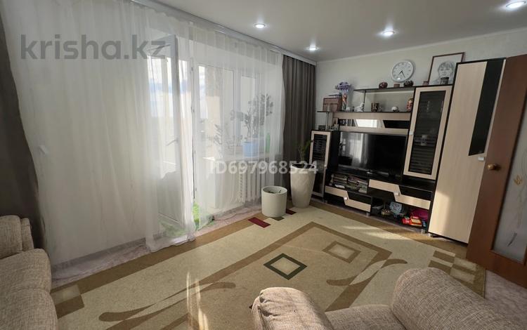 3-бөлмелі пәтер · 63 м² · 8/9 қабат, Курмангазы 161, бағасы: 21 млн ₸ в Уральске, мкр Школьник — фото 19