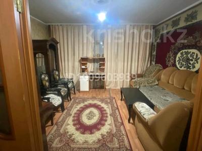 2-комнатная квартира · 57 м² · 5/5 этаж, Галиаскара туктабаева 56 за 140 000 〒 в Семее, Красный Кордон