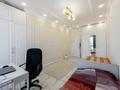 3-комнатная квартира · 95.8 м² · 7/12 этаж, Мухамедханова 4 за 81.9 млн ₸ в Астане, Нура р-н — фото 19