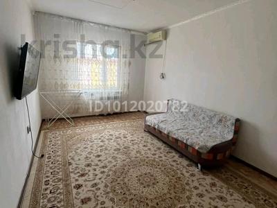 1-бөлмелі пәтер · 50 м² · 15/16 қабат, мкр. Алмагуль, 18 44, бағасы: 150 000 ₸ в Атырау
