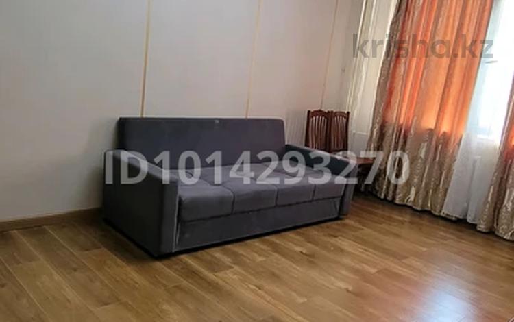 2-комнатная квартира · 60 м² · 9/9 этаж, мкр Таугуль-1 68 за 300 000 ₸ в Алматы, Ауэзовский р-н — фото 2