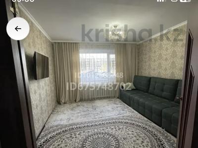 3-бөлмелі пәтер · 65 м², Камзина 28 — Находиться за магазином Уркия, бағасы: 15.3 млн ₸ в Аксу