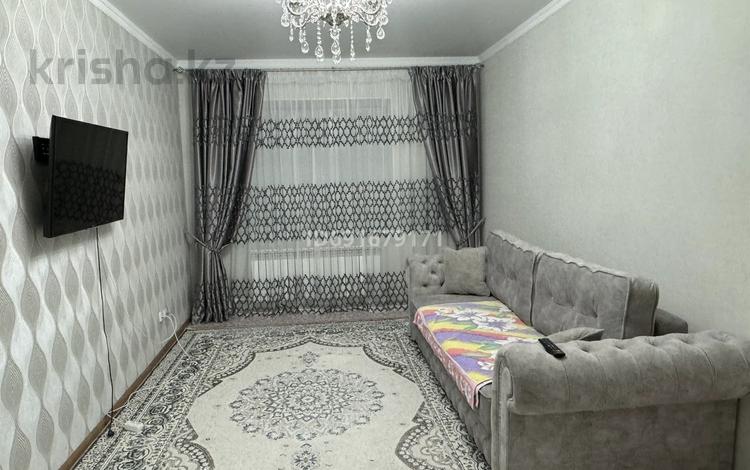 2-бөлмелі пәтер · 57 м² · 1/9 қабат, Нур Актобе 4 мкр дом 15 г, бағасы: 17.5 млн ₸ — фото 2