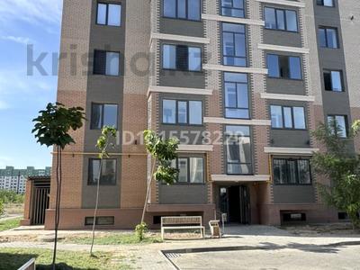 2-бөлмелі пәтер · 70 м² · 1/5 қабат, Асар ш/а 1 — Шымкент Ташкент-Сырым батыр, бағасы: 150 000 ₸ в Абайский р-н