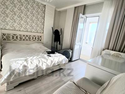 3-бөлмелі пәтер · 120 м² · 6/16 қабат, Иманова 26 — Золотой квадрат, сопровождаю по ипотеке, бағасы: ~ 42.5 млн ₸ в Астане, р-н Байконур